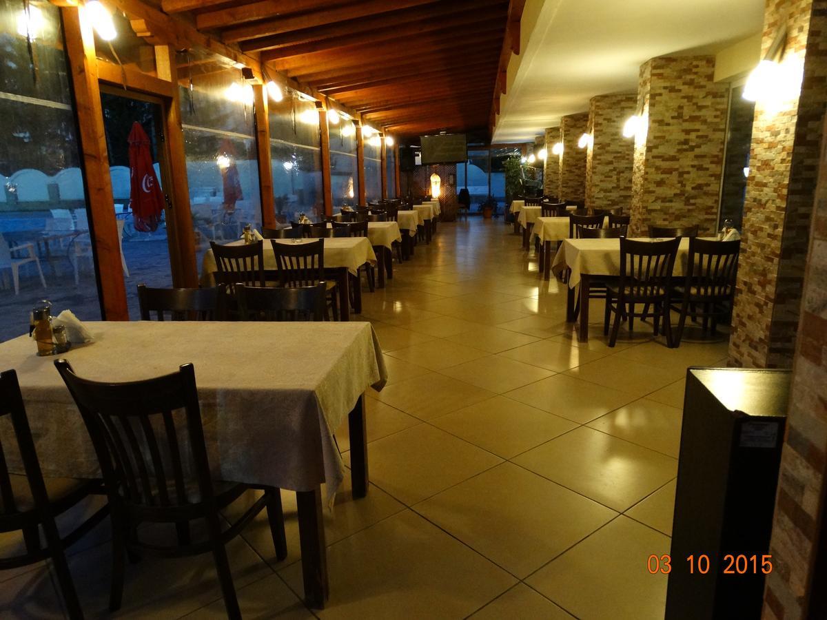 Hotel Mimoza Razgrad Exterior foto